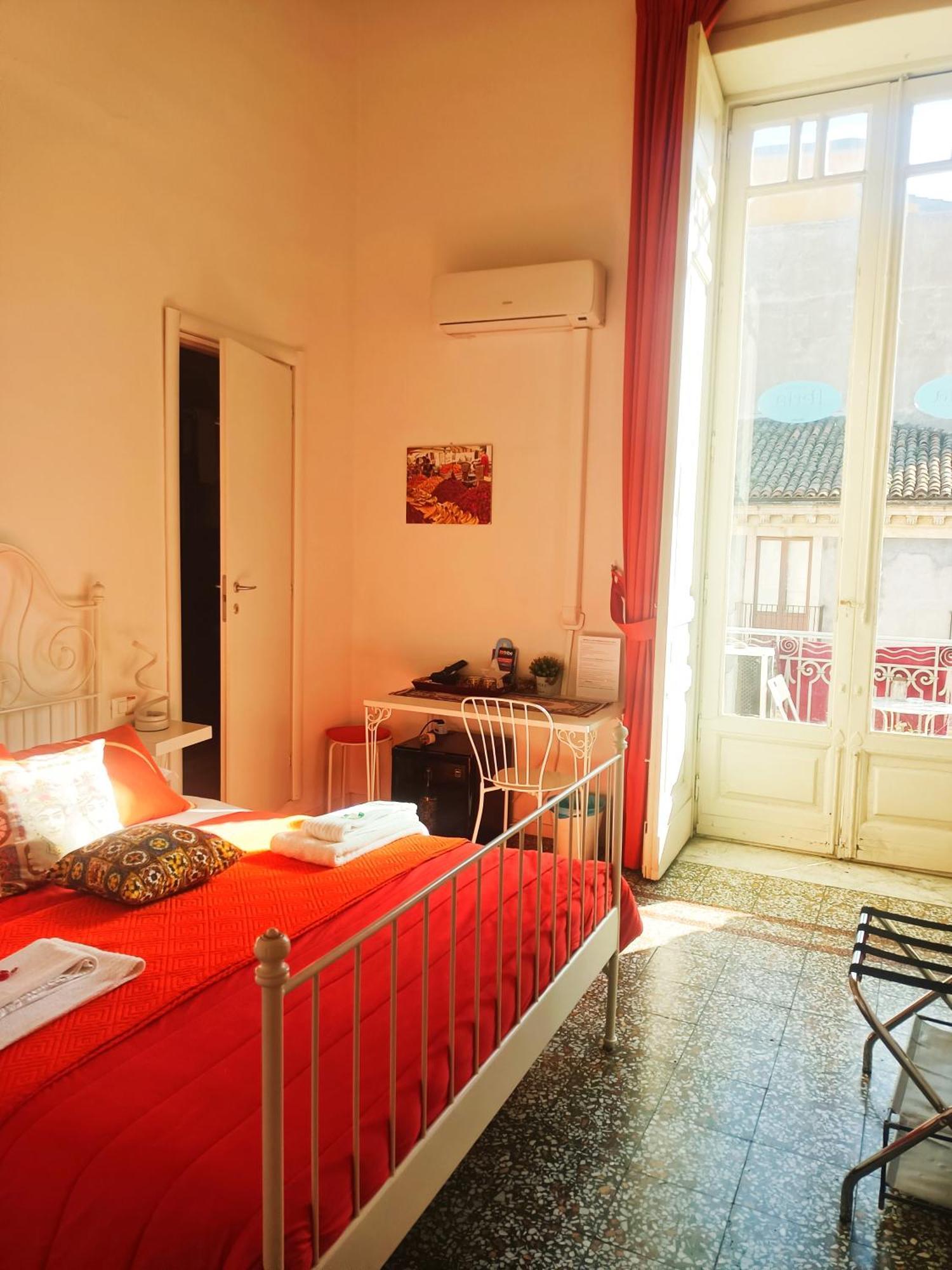 B&B Perla Catania Exterior photo